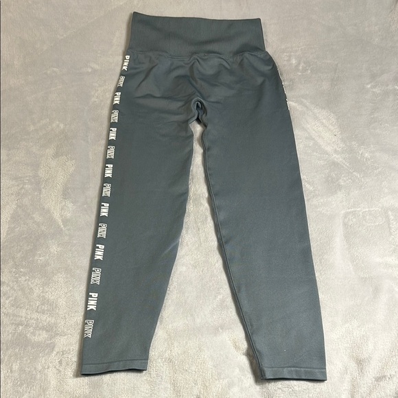 PINK Victoria’s Secret Grey Leggings NWOT - Picture 2 of 5